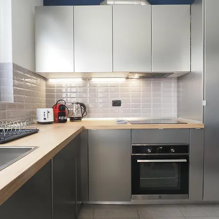 Center - Modern Flat With Free Parking And Wifi - A ベルガモ