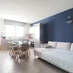 Center - Modern Flat With Parking And Wifi - A דירה *