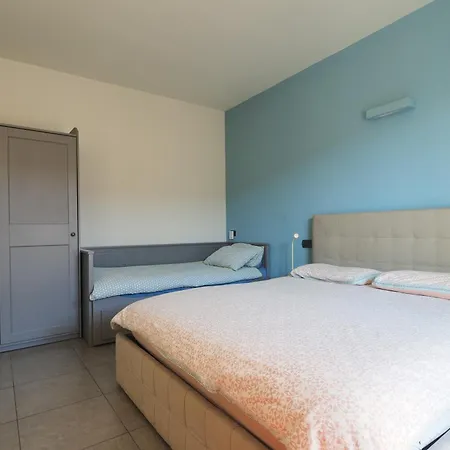 Center - Modern Flat With Free Parking And Wifi - A *