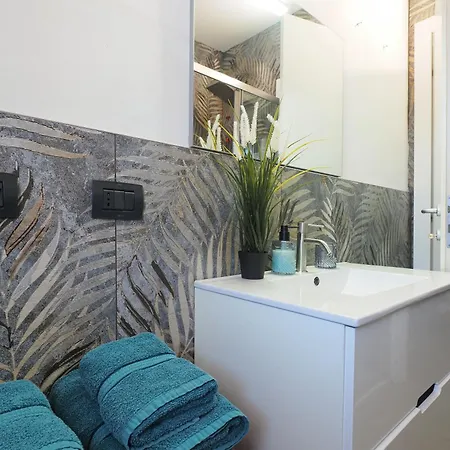 Lägenhet Center - Modern Flat With Free Parking And Wifi - A Bergamo