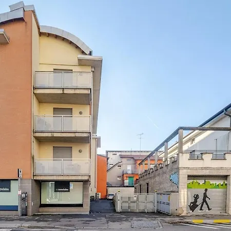 Appartement Center - Modern Flat With Parking And Wifi - A *