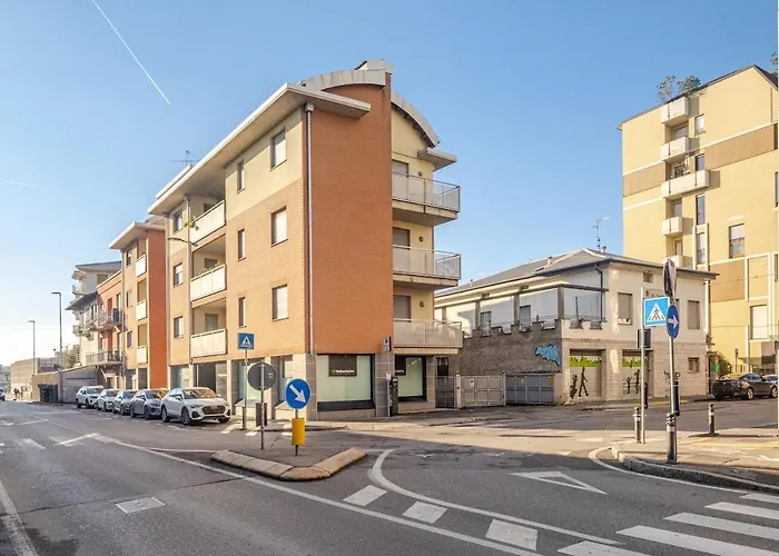 Center - Modern Flat With Free Parking And Wifi - A Bergamo