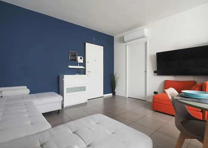 Center - Modern Flat With Free Parking And Wifi - A Daire *